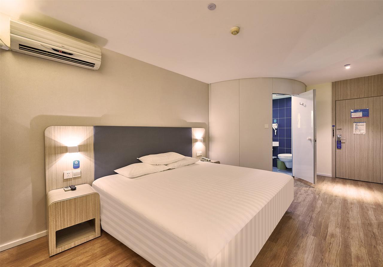 Hanting Express Jiande Xin'Anjiang New Branch Bagian luar foto