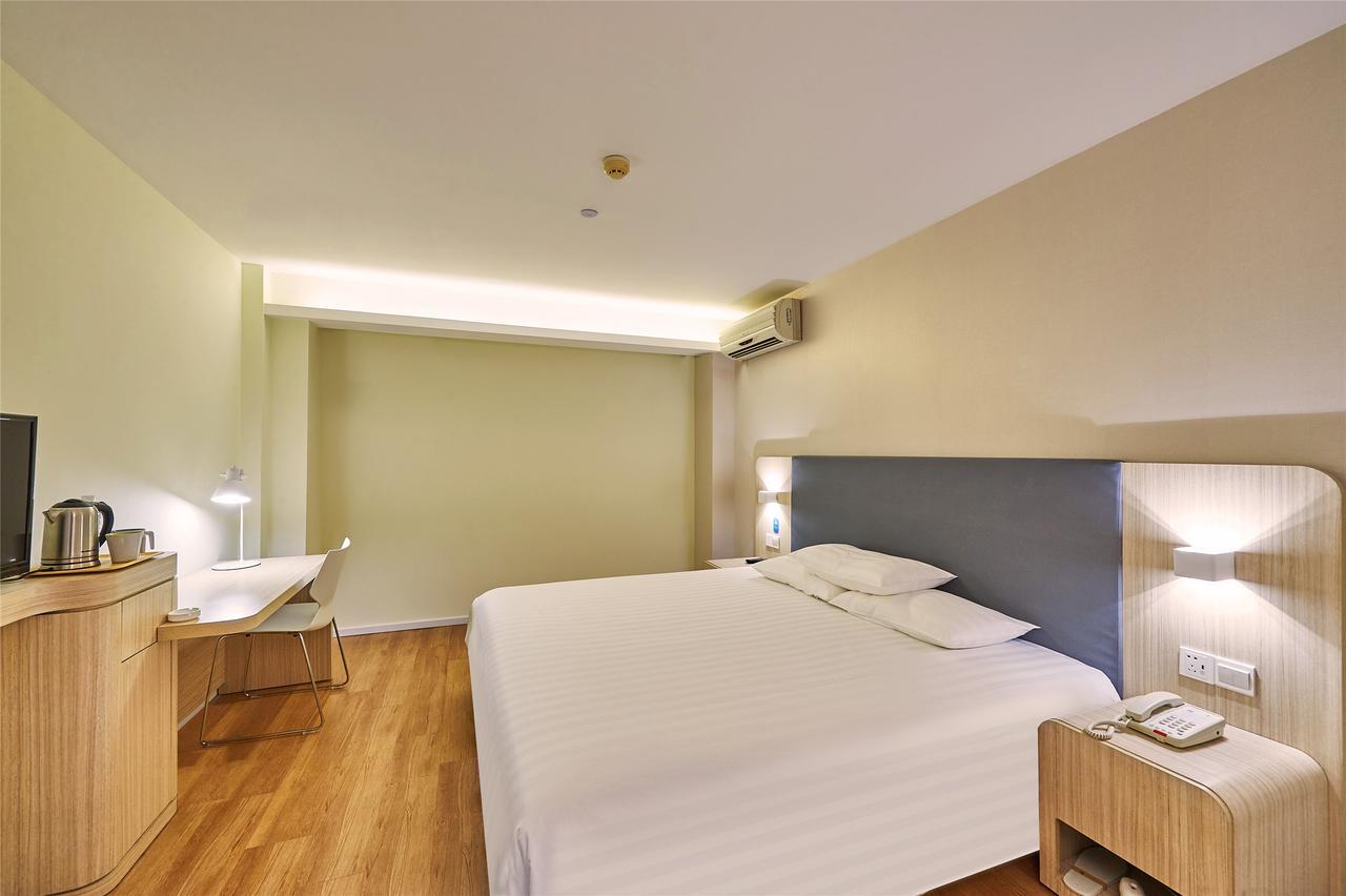 Hanting Express Jiande Xin'Anjiang New Branch Bagian luar foto